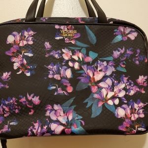 🙌 Victoria's Secret Travel Case